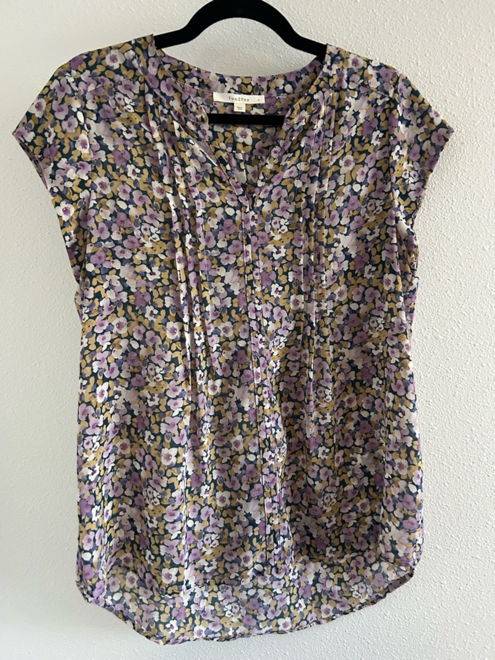 fun 2 fun Lavender Floral Pintuck Cap Sleeve Blouse